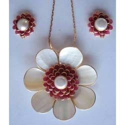 Pendants & Earrings 02